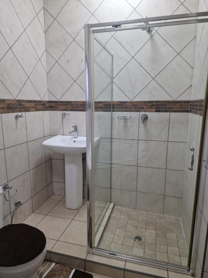 Pinto City Motel Kempton Park Bagian luar foto