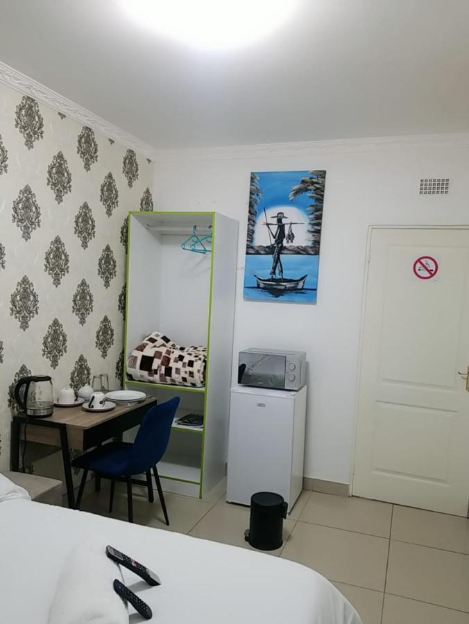 Pinto City Motel Kempton Park Bagian luar foto
