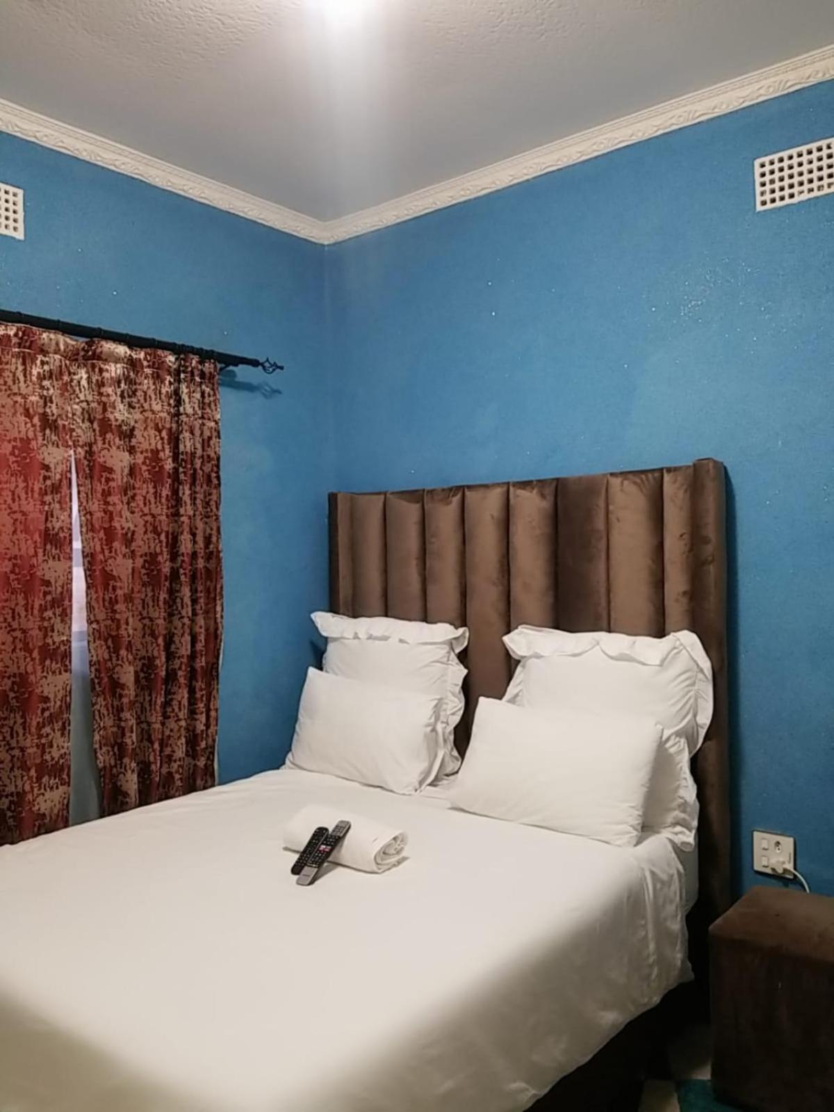 Pinto City Motel Kempton Park Bagian luar foto